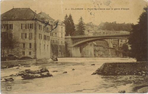 Le Pont Sainte-Claire sur le gave d'Aspe
