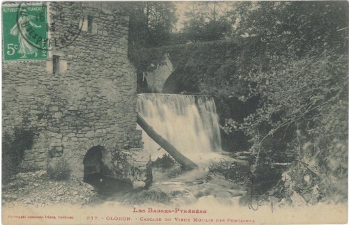 Cascade du vieux moulin des Fontaines
