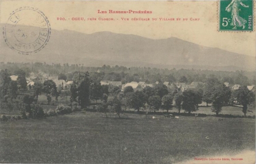 Vue générale du village et du camp d'Ogeu-les-Bains